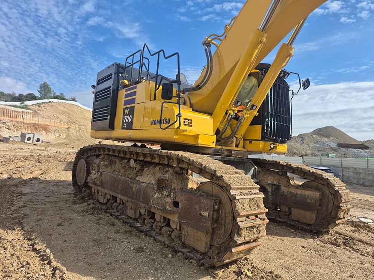 Used 2024 KOMATSU PC700LC-11EO