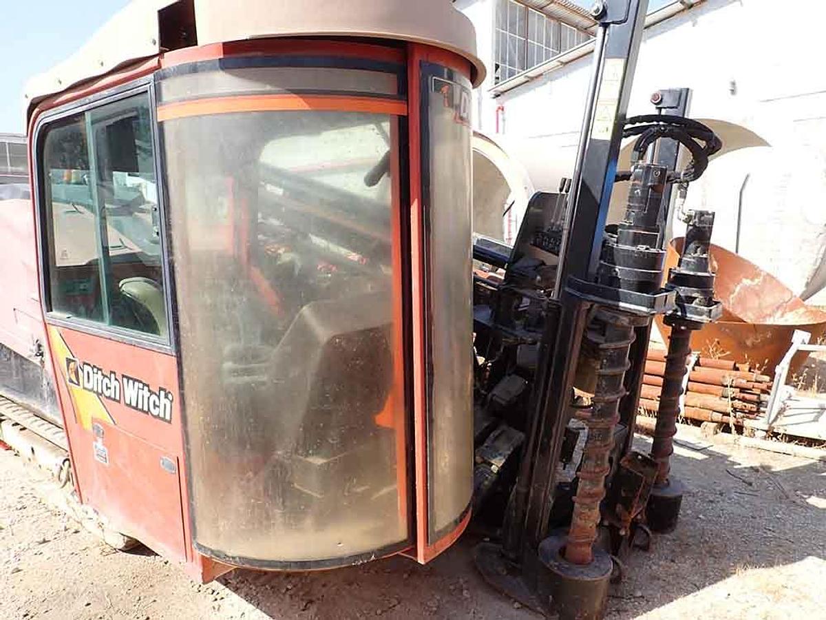 Used 2016 DITCH WITCH JT30AT