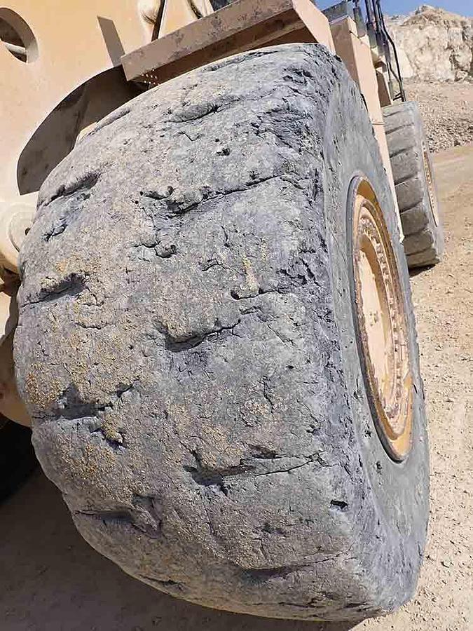 Used 2017 CATERPILLAR 988K