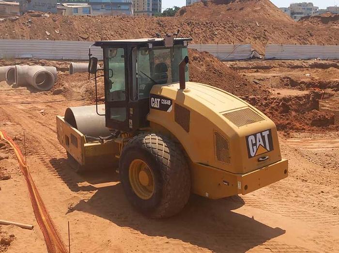 Used 2015 CATERPILLAR CS64B - "EPA"