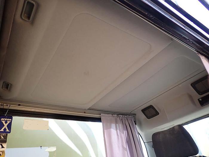 Used 2017 CATERPILLAR 374FL