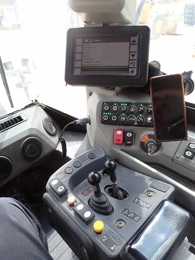 Used 05/2020 CATERPILLAR 988K