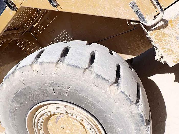 Used 2019 CATERPILLAR 988K