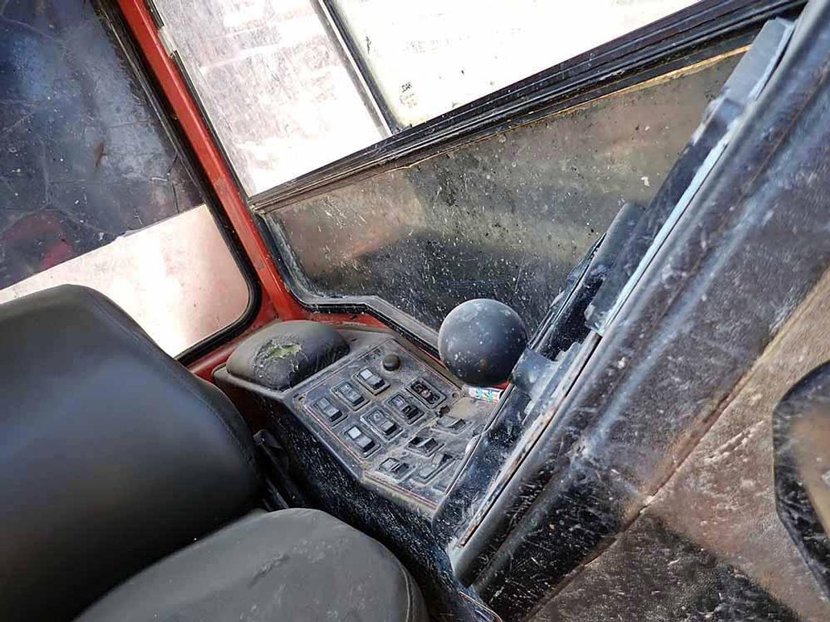 Used 2014 DITCH WITCH JT100 MACH1