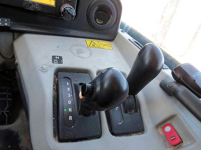 Used 2018 CATERPILLAR 725C2