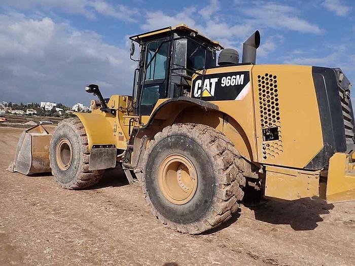 Used 2015 CATERPILLAR 966M