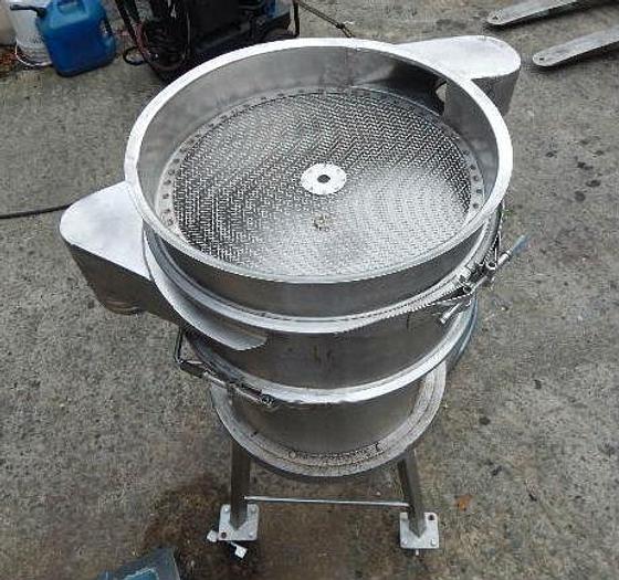 Used 24″ KASON SCREENER – 1 DECK – S/S – ON STAND WITH CASTERS (#9798)