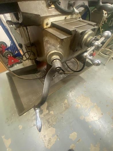 Used Hartford 2S Manual Turret Milling Machine