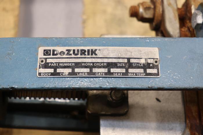 Used Dezurik 4" Hand Operated Knife Gate Valve #44241