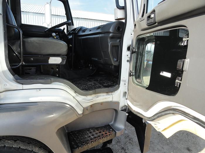 Used 2004 TEREX commander 4045