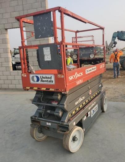 Used Sky Jack 26' 32" Scissor lift