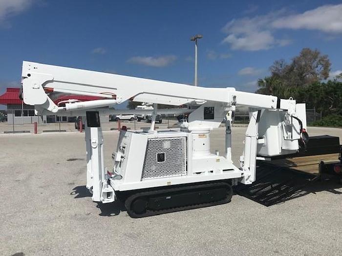 Used 2008 Versalift SST40EIH 45ft Backyard Bucket Crawler - C31650