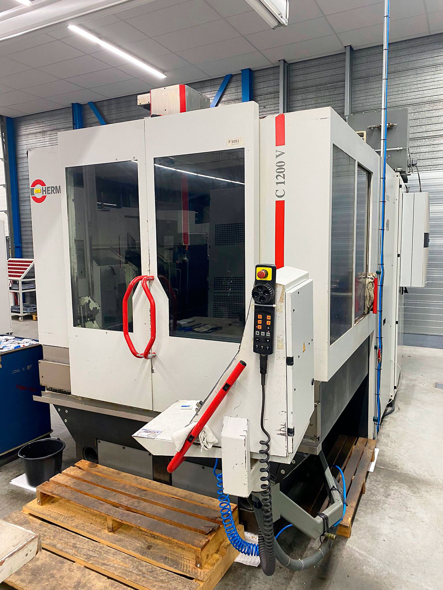 Used Helmle C1200V - Vertical Machining Centre - 1999