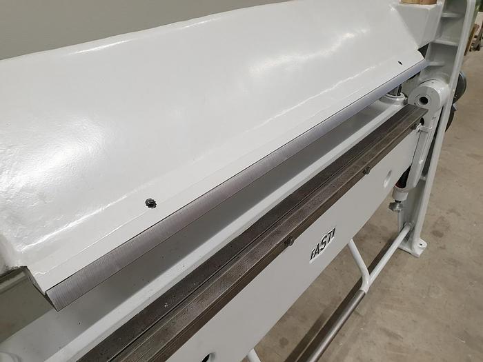 Gebraucht Manuelle Schwenkbiegemaschine Fasti 207-15-3