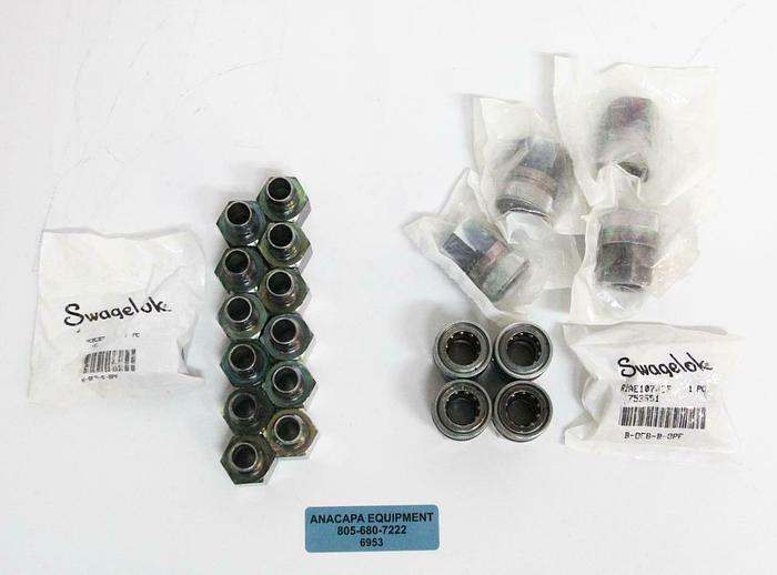 Used Swagelok Quick Connect Brass 1/2 in Male and Female Mixed LOT of 21 Total (6953)