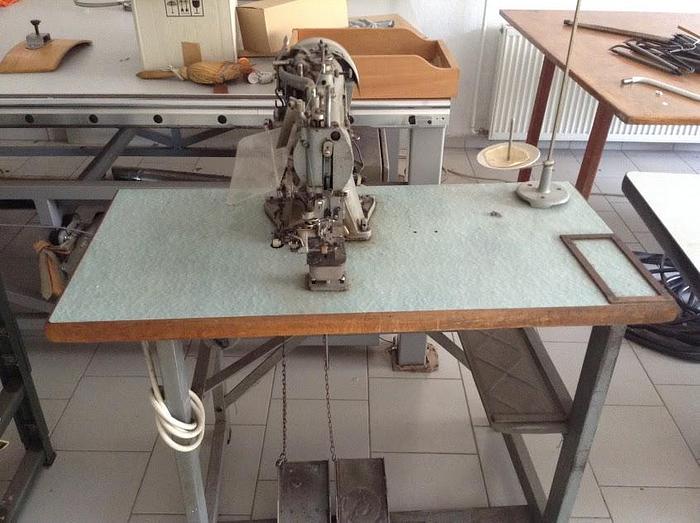 Gebraucht Knopfannähmaschine DÜRKOPP Kl. 566-175-16 --
