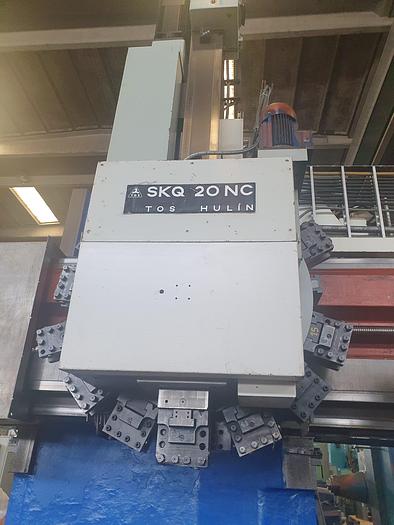 Usato TORNIO VERTICALE TOS SKQ 20 CNC