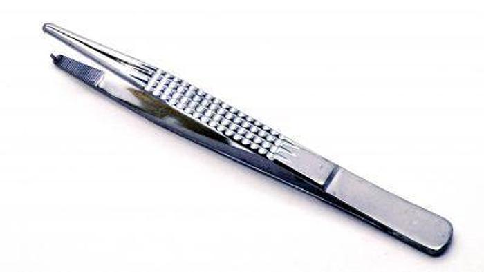 Used Forceps Tissue Dissecting Bonney 1 in 2 Teeth 180mm (7in)