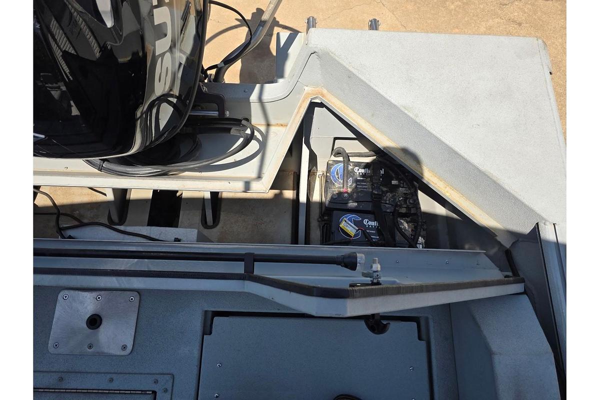 Used 2022 SeaArk Easy 200