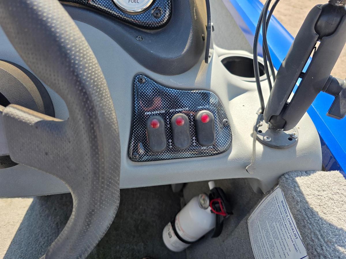 Used 2011 Tracker Pro Crappie 175 for Sale in Andover, Kansas