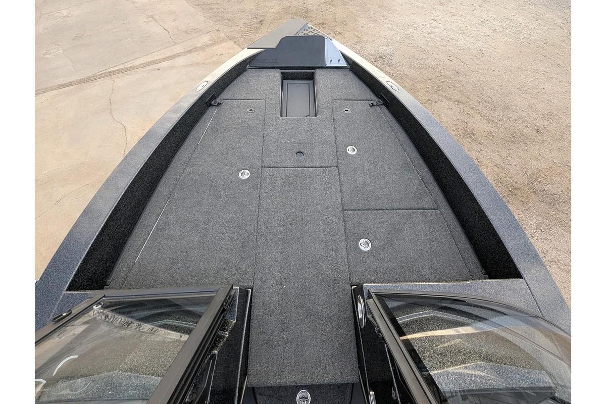 2026 Caymas Boats DV19