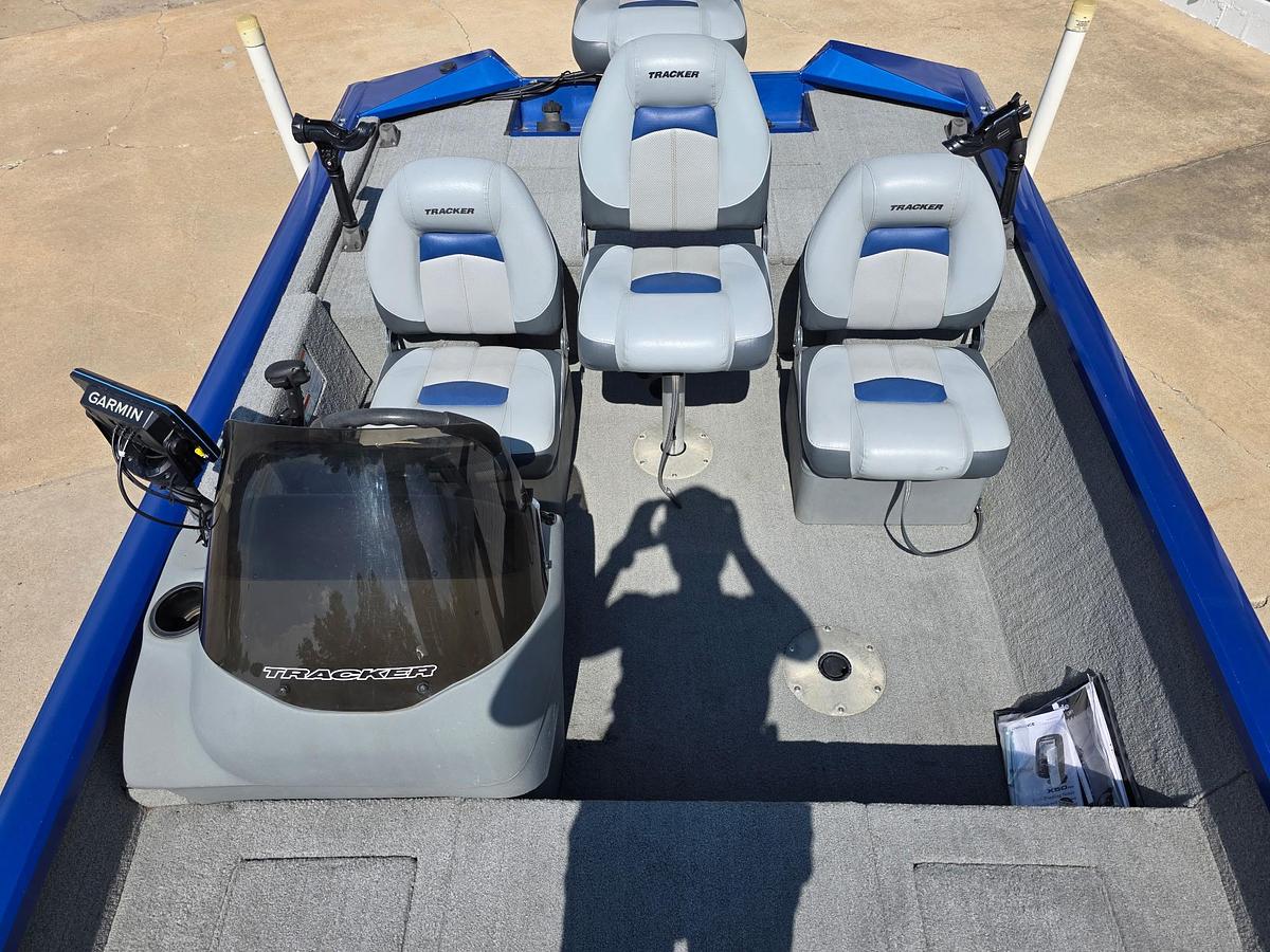 Used 2011 Tracker Pro Crappie 175