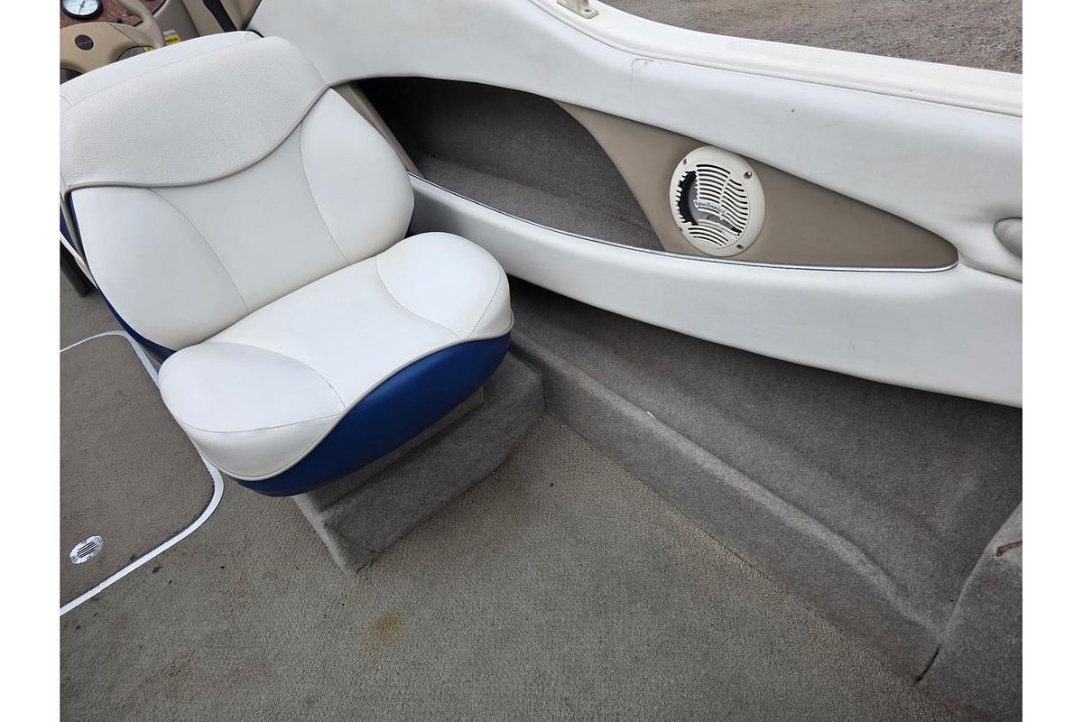 Used 2004 Bayliner 195 Capri