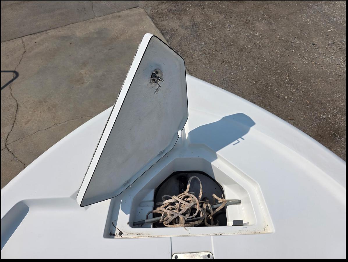 Used 2019 Epic Boats 22 Bay