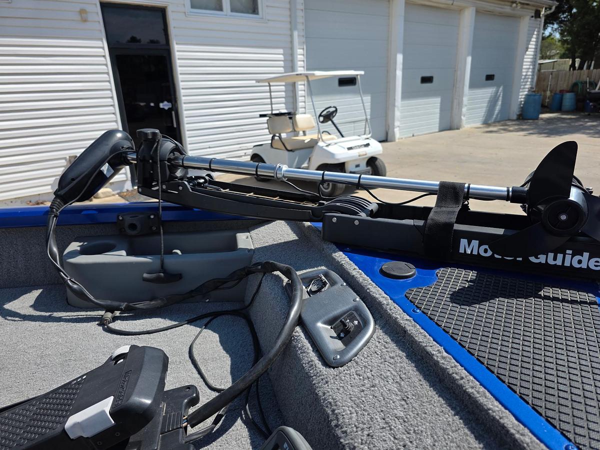 Used 2011 Tracker Pro Crappie 175