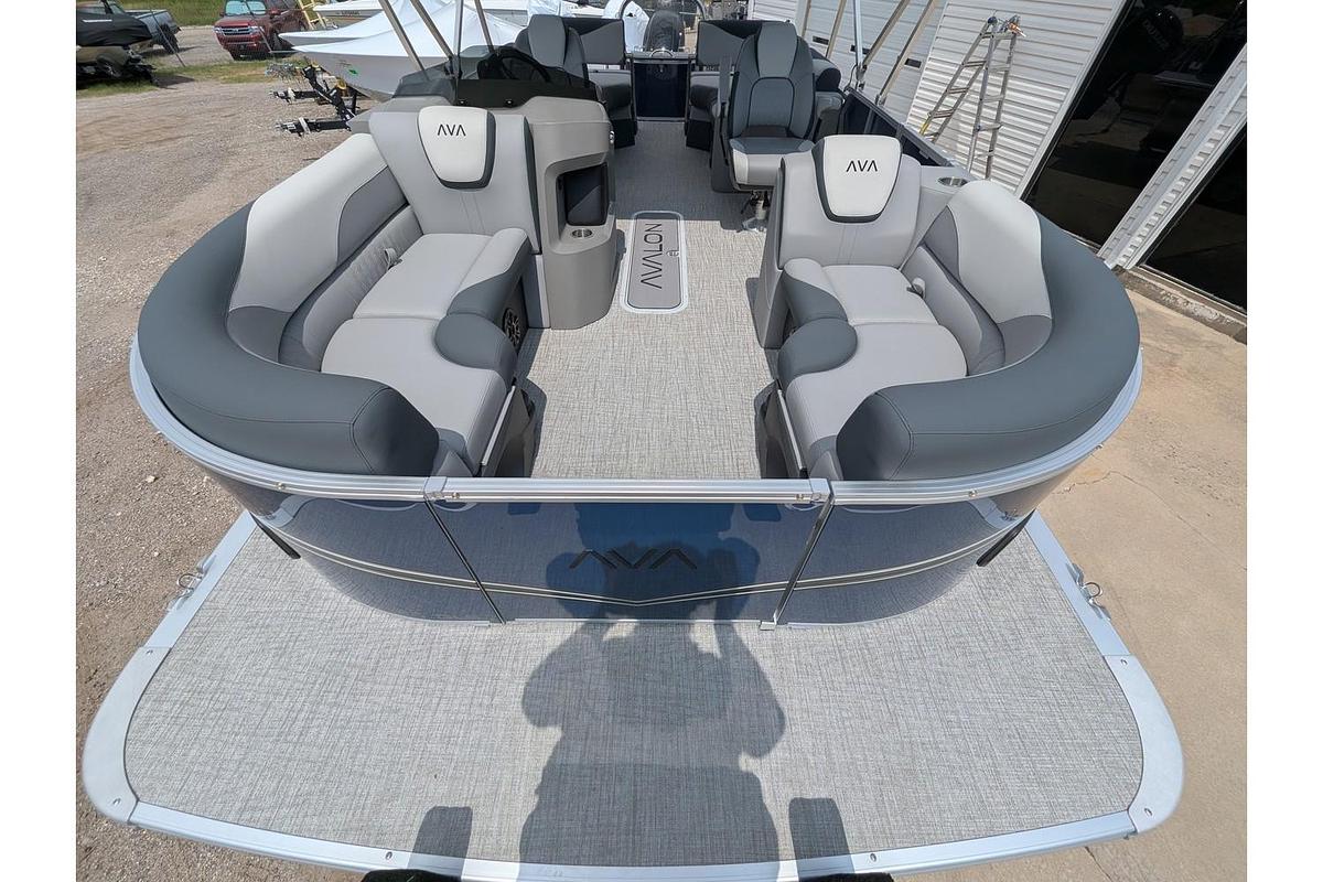 2026 Avalon 2185 LSZ Quad Lounger Shift