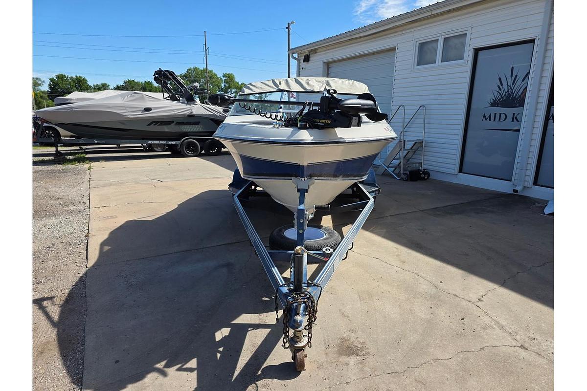 Used 1987 Wellcraft 180 Classic