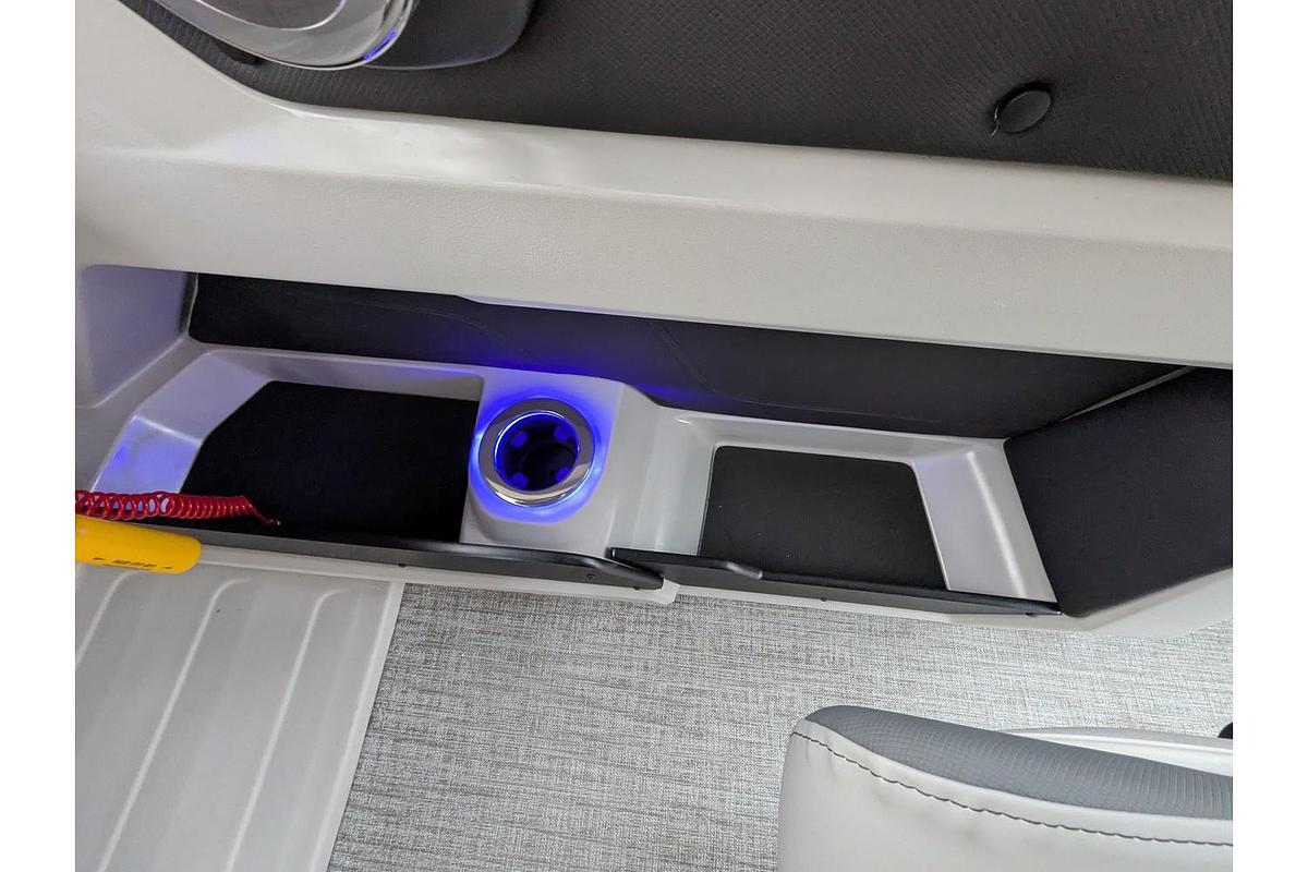2026 Avalon 2385 LSZ Versatile Rear Bench