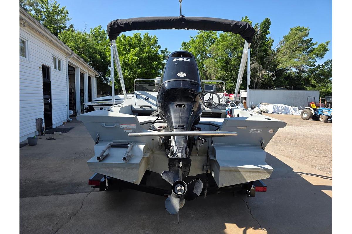 Used 2022 SeaArk Easy 200
