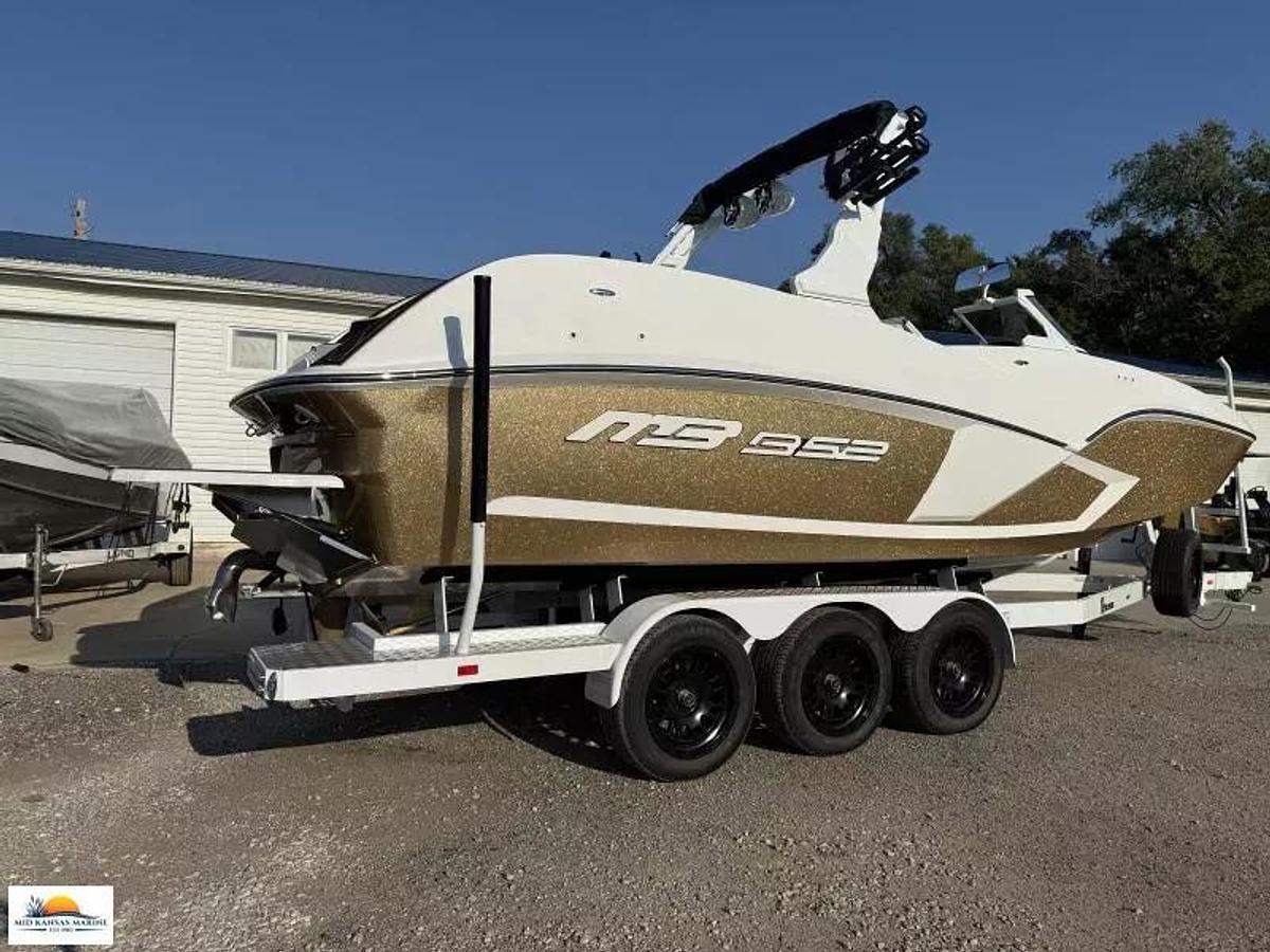 2026 MB Sports B52 25 Alpha