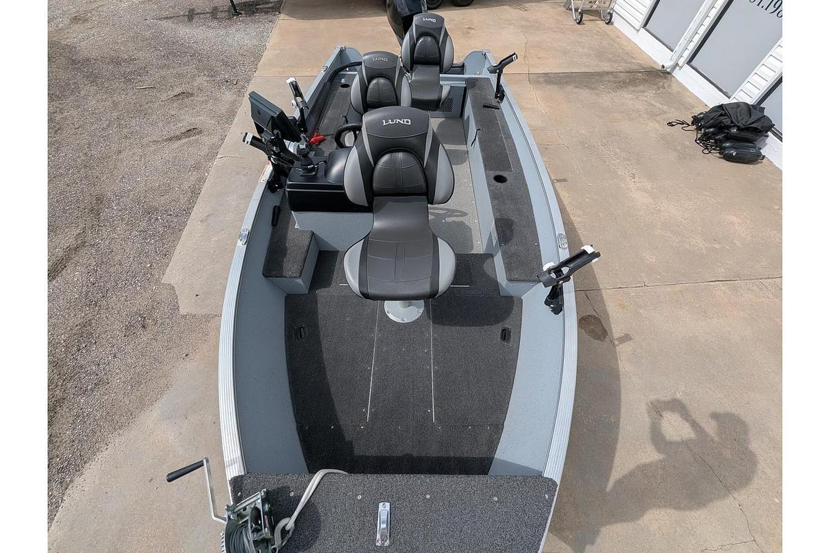 Used 2025 Lund 1400 Fury