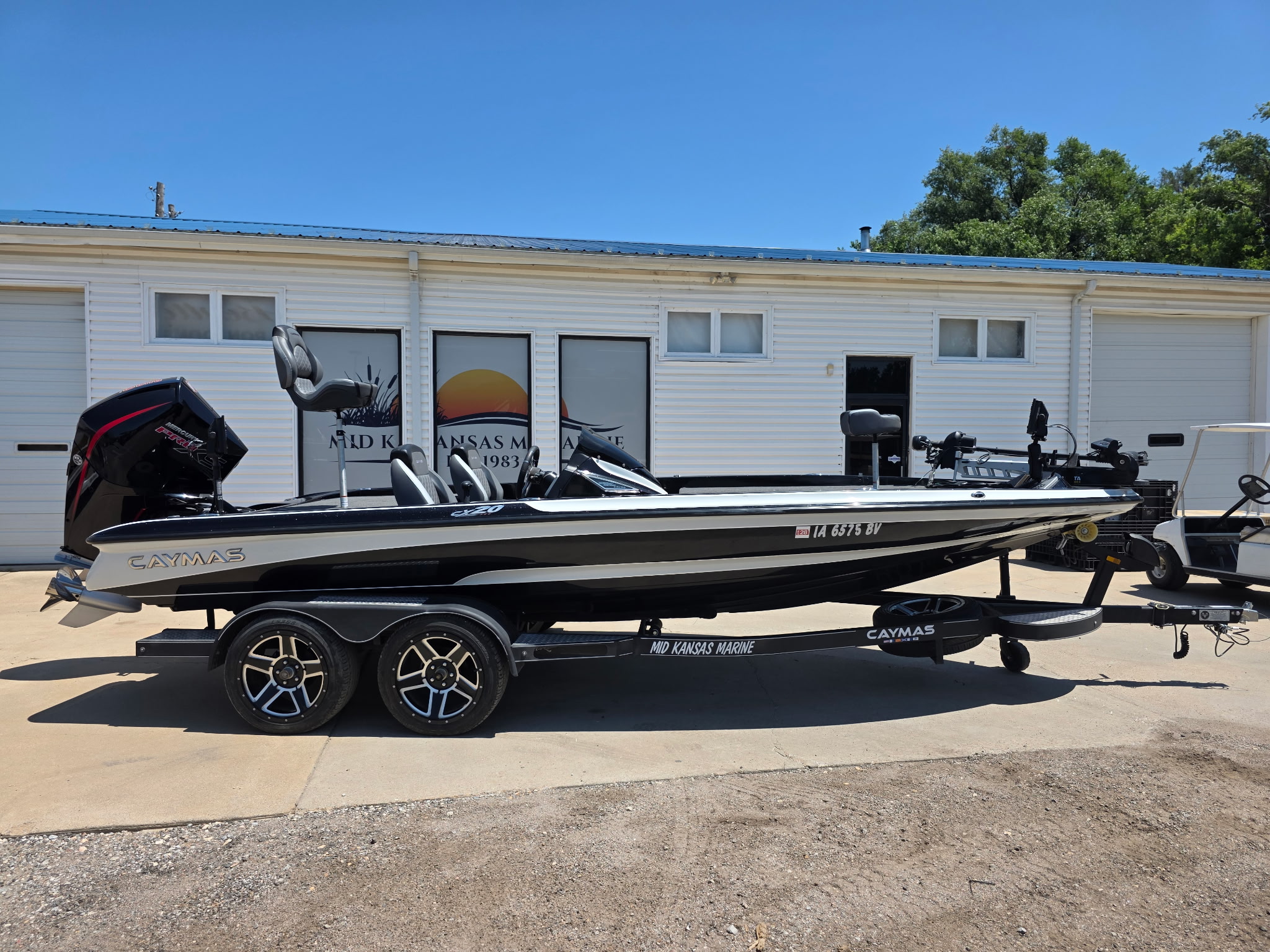 Used 2022 Caymas CX 20