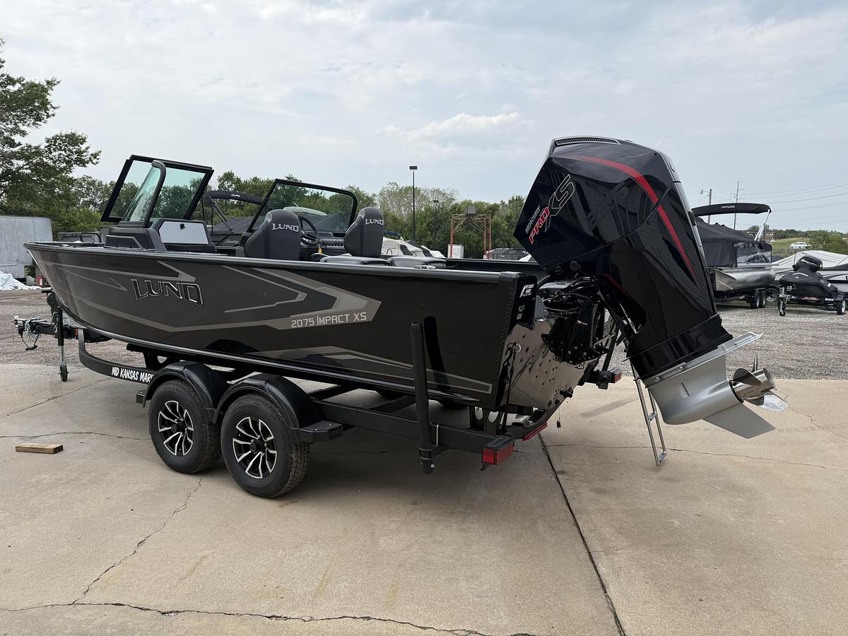 2027 Lund 2075 Impact XS Sport