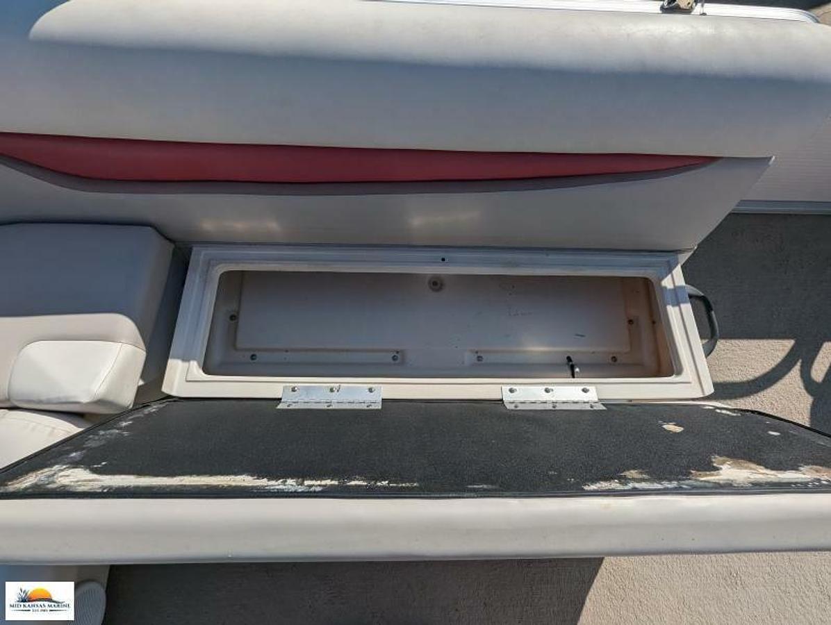 Used 2007 Princecraft Vision 23 Tritoon