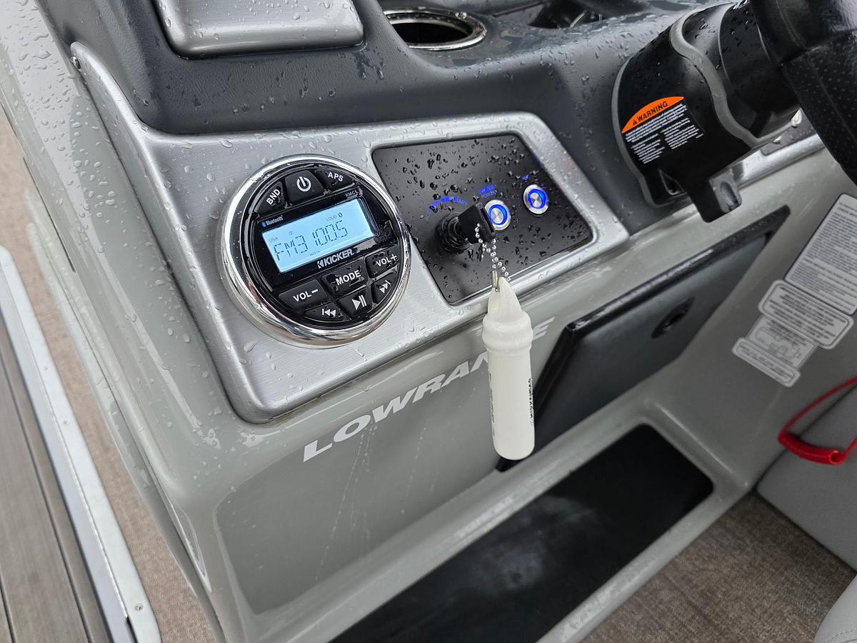 Used 2023 Ranger RP 223 FC Tritoon