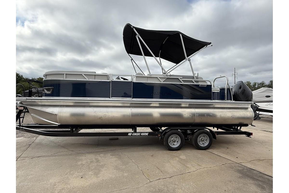 2026 Avalon 2385 Venture 85 Cruise Rear Bench