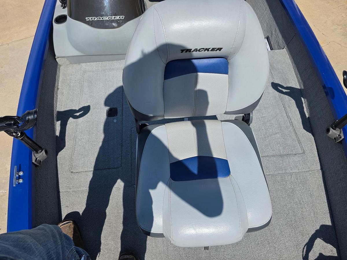 Used 2011 Tracker Pro Crappie 175