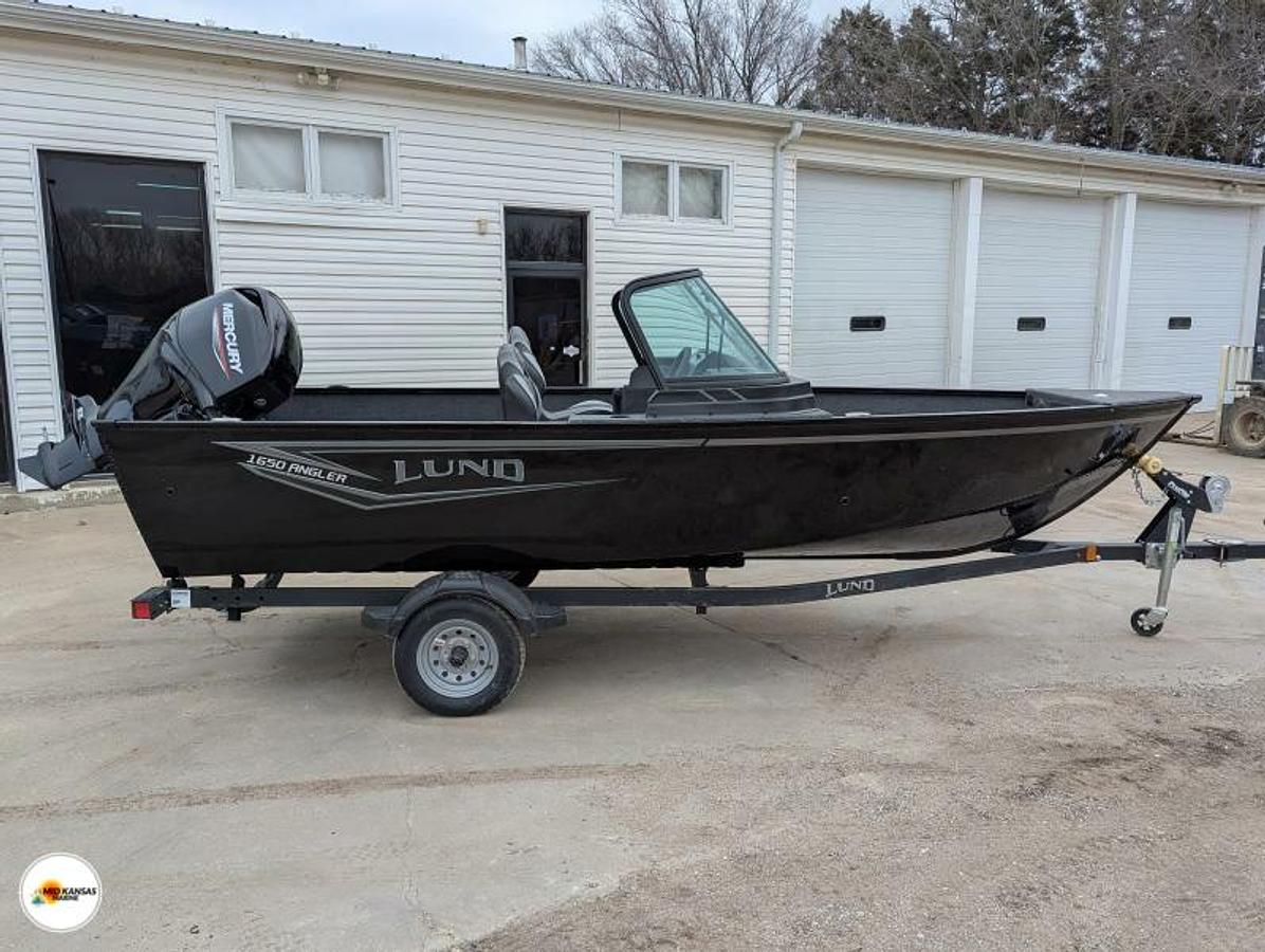 2025 Lund 1650 Angler Sport