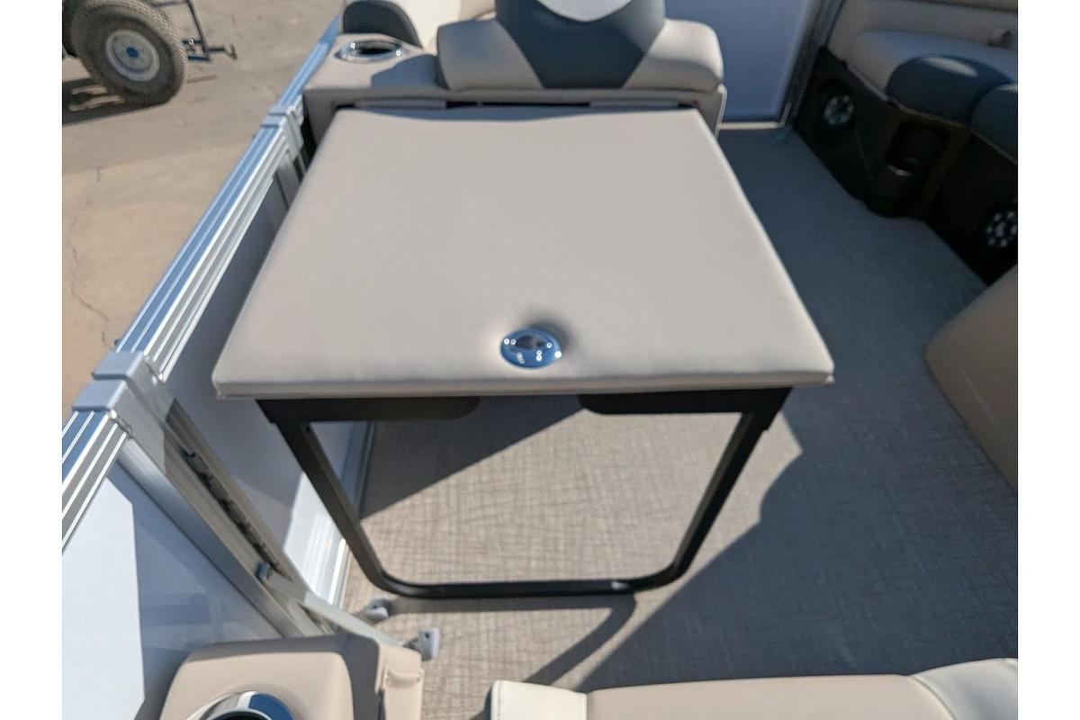 2026 Avalon 2185 LSZ Quad Lounger Tritoon