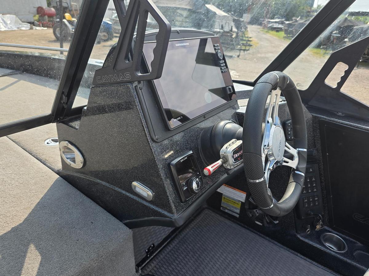 Used 2023 Caymas DV 22