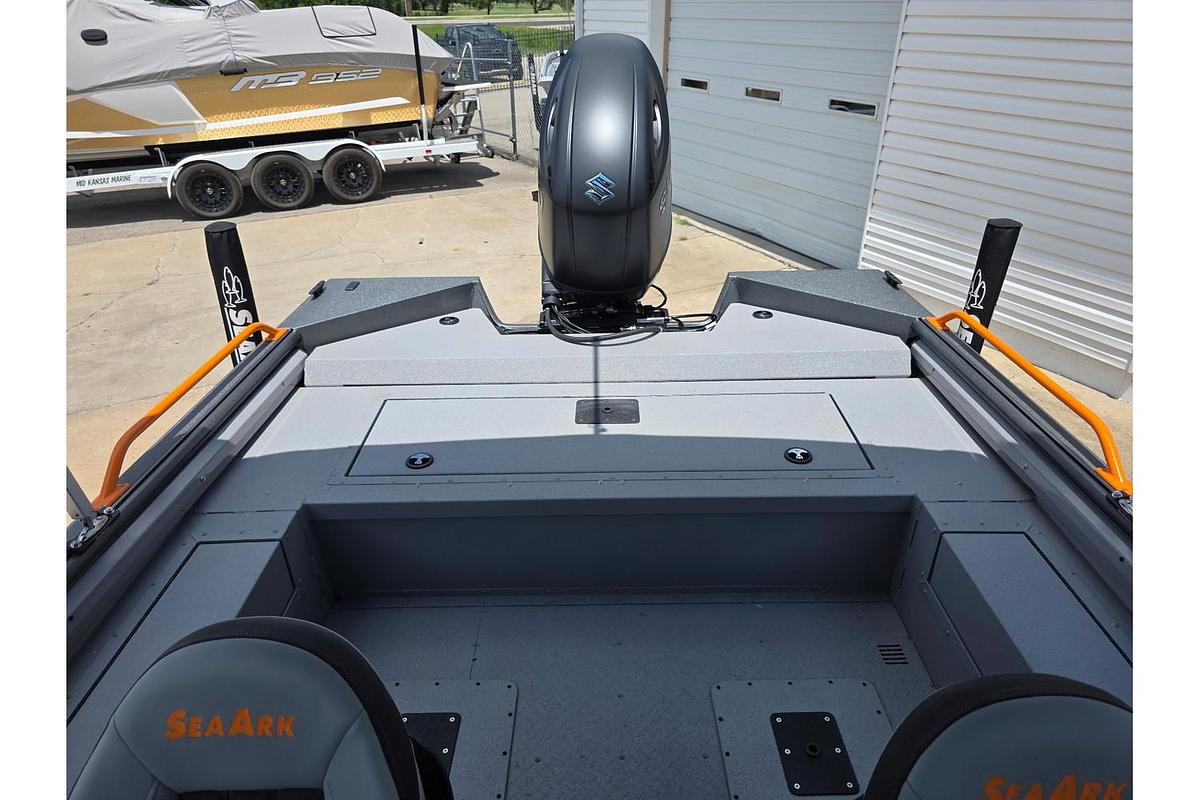2027 SeaArk Procat 200