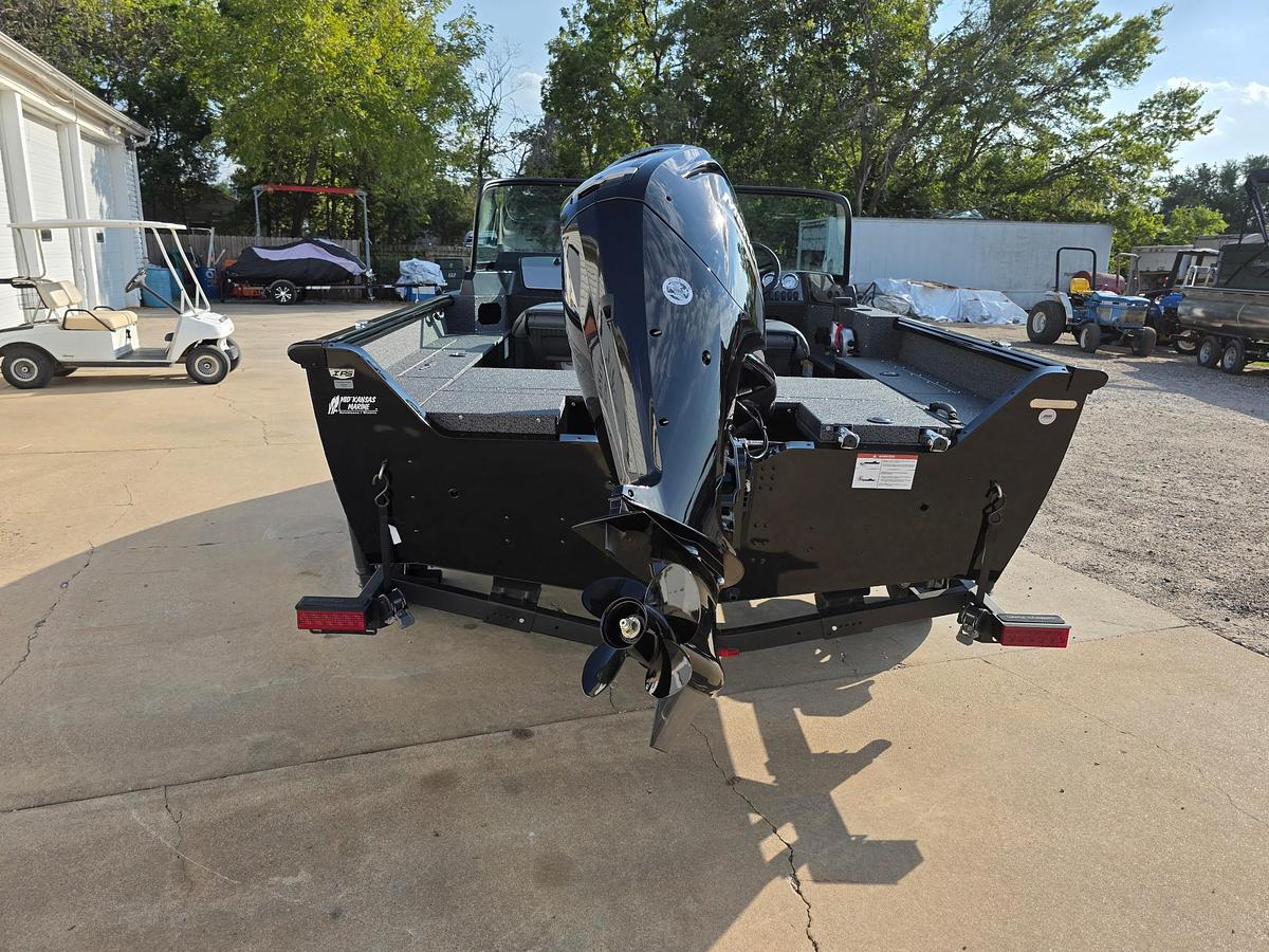 2027 Lund 1700 Adventure Sport