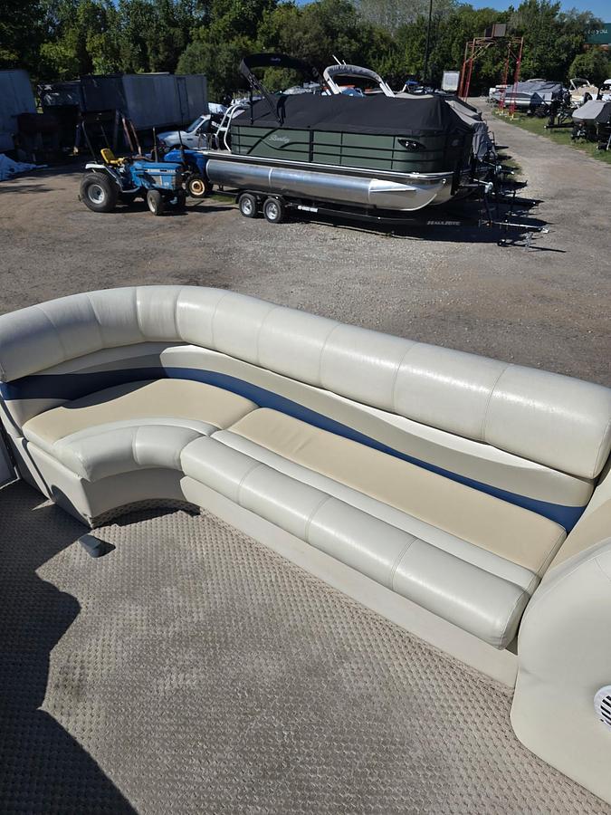 Used 2007 Crest LE 2270