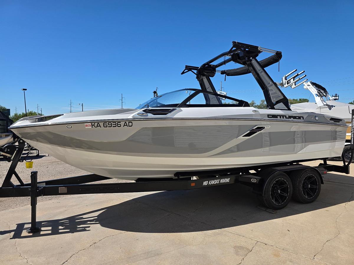 Used 2022 Centurion RI 230