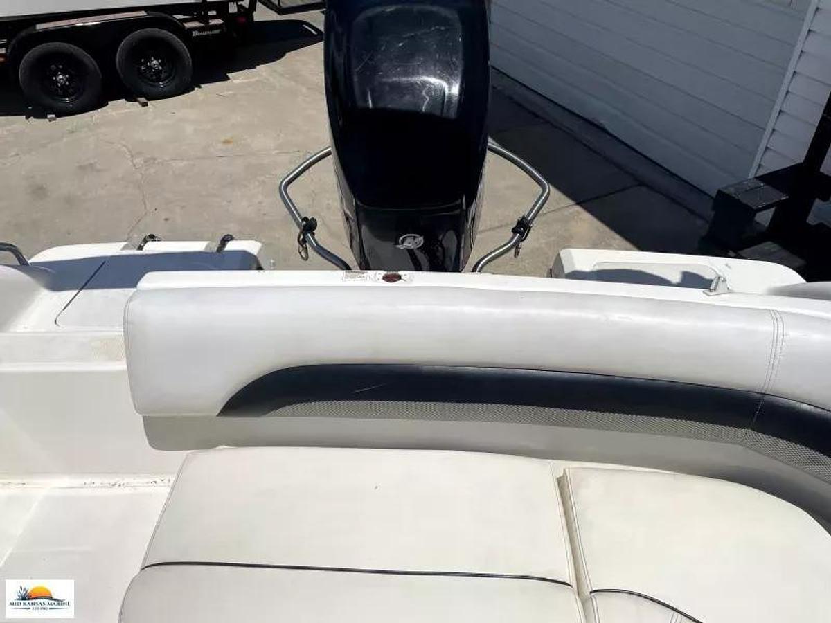 Used 2010 Hurricane Sundeck Sport 188 OB