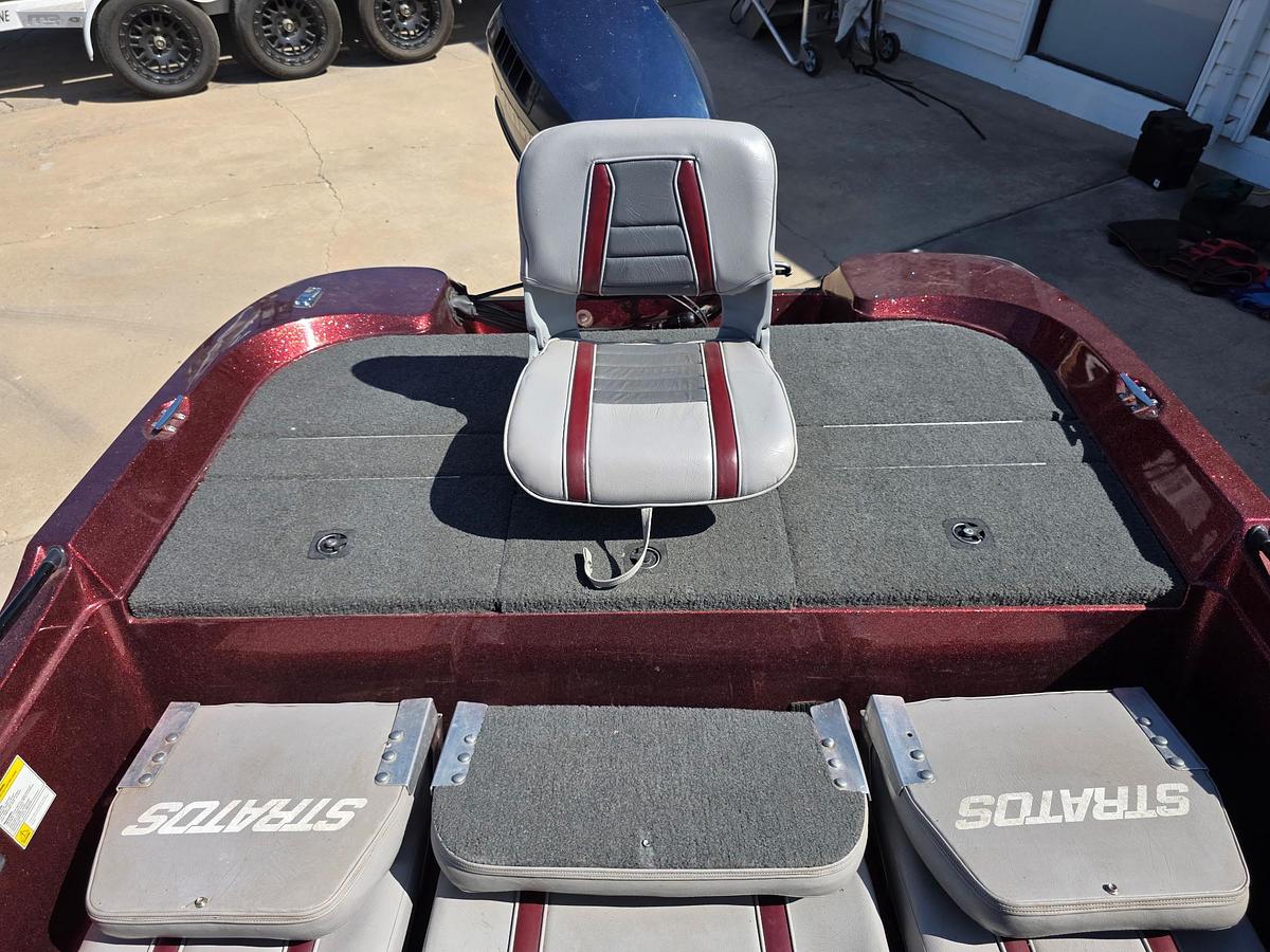 Used 1996 Stratos 268 DC